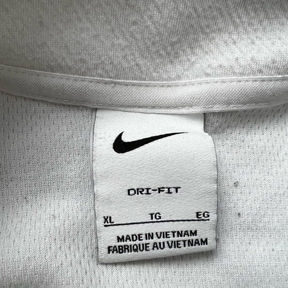 Nike 1/4 Zip Men’s Golf Pullover - Picture 2 of 2